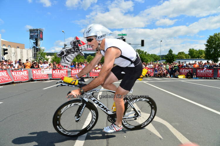 Peter Haidenek, CFO Polytec, beim Ironman Kärnten